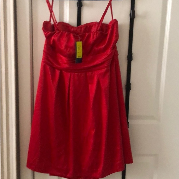 Eloquii red satin strapless dress size 16 - Picture 4 of 5